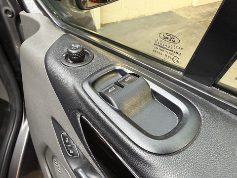 2.0 280 EcoBlue Limited Panel Van 5dr Diesel Auto L1 H1 Euro 6 (s/s) (130 ps)