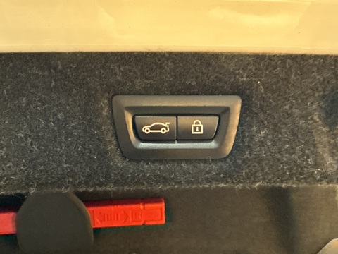 2.0 520d SE Saloon 4dr Diesel Auto xDrive Euro 6 (s/s) (190 ps)