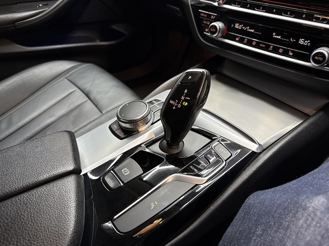 2.0 520d SE Saloon 4dr Diesel Auto xDrive Euro 6 (s/s) (190 ps)