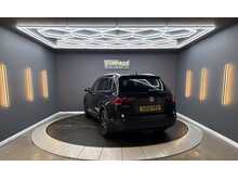 Volkswagen Tiguan 2.0 TDI SE Navigation SUV 5dr Diesel Manual Euro 6 (s/s) (150 ps) 