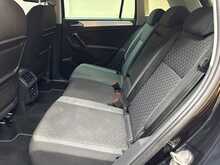 Volkswagen Tiguan 2.0 TDI SE Navigation SUV 5dr Diesel Manual Euro 6 (s/s) (150 ps) 