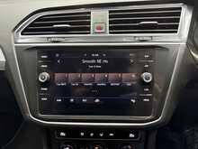 Volkswagen Tiguan 2.0 TDI SE Navigation SUV 5dr Diesel Manual Euro 6 (s/s) (150 ps) 