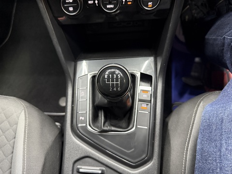 2.0 TDI SE Navigation SUV 5dr Diesel Manual Euro 6 (s/s) (150 ps)