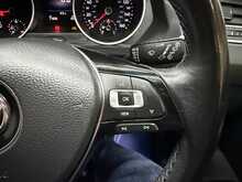 Volkswagen Tiguan 2.0 TDI SE Navigation SUV 5dr Diesel Manual Euro 6 (s/s) (150 ps) 