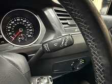 Volkswagen Tiguan 2.0 TDI SE Navigation SUV 5dr Diesel Manual Euro 6 (s/s) (150 ps) 