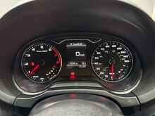 Audi A3 1.5 TFSI CoD 35 S line Saloon 4dr Petrol Manual Euro 6 (s/s) (150 ps) 