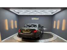 Mercedes-Benz E Class 2.0 E220d AMG Line Saloon 4dr Diesel G-Tronic+ Euro 6 (s/s) (194 ps) 