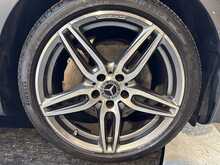 Mercedes-Benz E Class 2.0 E220d AMG Line Saloon 4dr Diesel G-Tronic+ Euro 6 (s/s) (194 ps) 