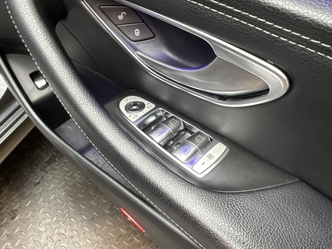 2.0 E220d AMG Line Saloon 4dr Diesel G-Tronic+ Euro 6 (s/s) (194 ps)