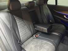 Mercedes-Benz E Class 2.0 E220d AMG Line Saloon 4dr Diesel G-Tronic+ Euro 6 (s/s) (194 ps) 