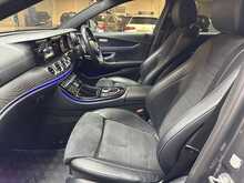 Mercedes-Benz E Class 2.0 E220d AMG Line Saloon 4dr Diesel G-Tronic+ Euro 6 (s/s) (194 ps) 