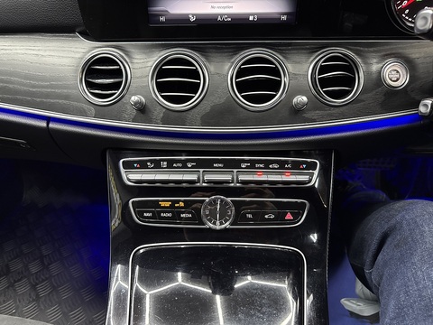 2.0 E220d AMG Line Saloon 4dr Diesel G-Tronic+ Euro 6 (s/s) (194 ps)