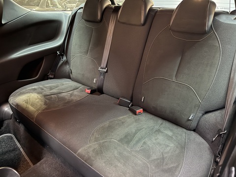 1.6 BlueHDi Elegance Hatchback 3dr Diesel Manual Euro 6 (s/s) (100 ps)