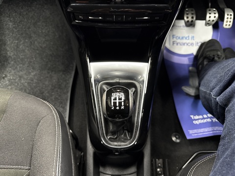 1.6 BlueHDi Elegance Hatchback 3dr Diesel Manual Euro 6 (s/s) (100 ps)