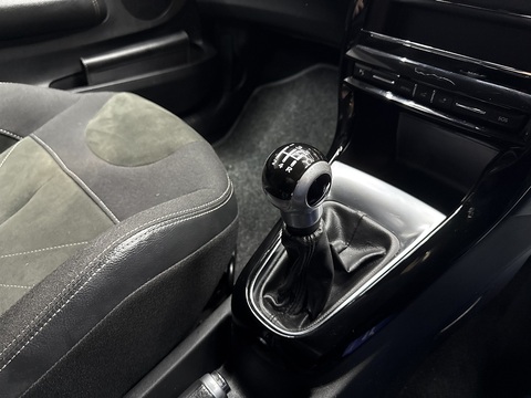 1.6 BlueHDi Elegance Hatchback 3dr Diesel Manual Euro 6 (s/s) (100 ps)