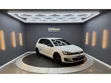 Volkswagen Golf 2.0 TSI BlueMotion Tech GTI Hatchback 5dr Petrol DSG Euro 6 (s/s) (220 ps) 