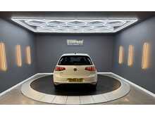 Volkswagen Golf 2.0 TSI BlueMotion Tech GTI Hatchback 5dr Petrol DSG Euro 6 (s/s) (220 ps) 