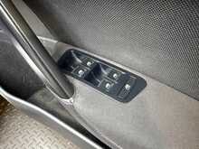 Volkswagen Golf 2.0 TSI BlueMotion Tech GTI Hatchback 5dr Petrol DSG Euro 6 (s/s) (220 ps) 