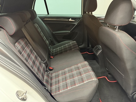 2.0 TSI BlueMotion Tech GTI Hatchback 5dr Petrol DSG Euro 6 (s/s) (220 ps)