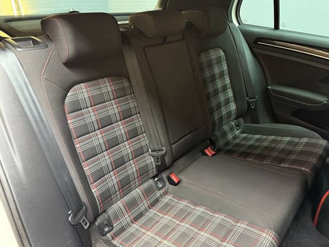 2.0 TSI BlueMotion Tech GTI Hatchback 5dr Petrol DSG Euro 6 (s/s) (220 ps)