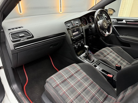 2.0 TSI BlueMotion Tech GTI Hatchback 5dr Petrol DSG Euro 6 (s/s) (220 ps)