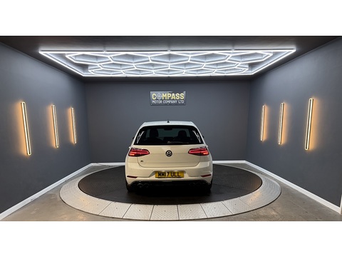 2.0 TSI BlueMotion Tech R Hatchback 5dr Petrol DSG 4Motion Euro 6 (s/s) (310 ps)