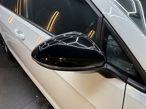 2.0 TSI BlueMotion Tech R Hatchback 5dr Petrol DSG 4Motion Euro 6 (s/s) (310 ps)