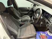 Volkswagen Golf 2.0 TSI BlueMotion Tech R Hatchback 5dr Petrol DSG 4Motion Euro 6 (s/s) (310 ps) 