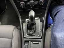 Volkswagen Golf 2.0 TSI BlueMotion Tech R Hatchback 5dr Petrol DSG 4Motion Euro 6 (s/s) (310 ps) 