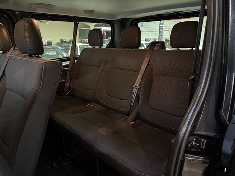 Trafic  MPV 1.6 Manual Diesel