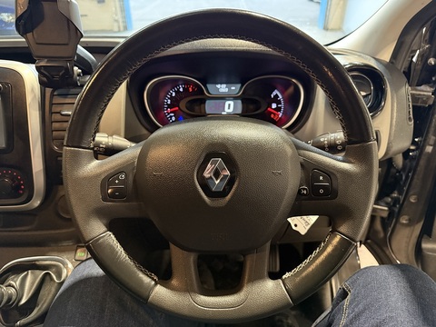 Trafic  MPV 1.6 Manual Diesel