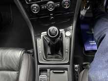 Volkswagen Golf 2.0 TSI BlueMotion Tech R Hatchback 3dr Petrol Manual 4Motion Euro 6 (s/s) (300 ps) 