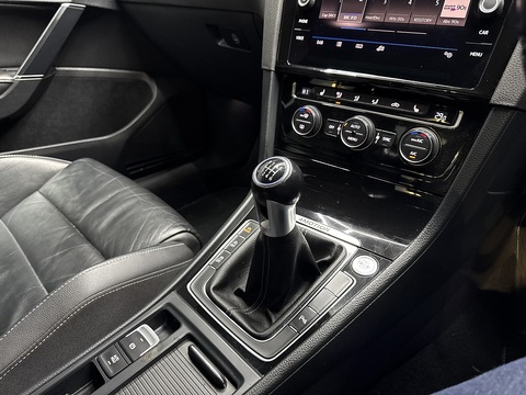 2.0 TSI BlueMotion Tech R Hatchback 3dr Petrol Manual 4Motion Euro 6 (s/s) (300 ps)