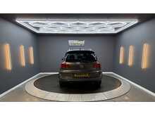 Volkswagen Tiguan 2.0 TDI BlueMotion Tech R-Line SUV 5dr Diesel Manual 4WD Euro 5 (s/s) (170 ps) 
