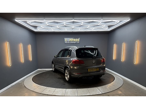 2.0 TDI BlueMotion Tech R-Line SUV 5dr Diesel Manual 4WD Euro 5 (s/s) (170 ps)