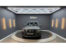 Volkswagen Tiguan 2.0 TDI BlueMotion Tech R-Line SUV 5dr Diesel Manual 4WD Euro 5 (s/s) (170 ps) 