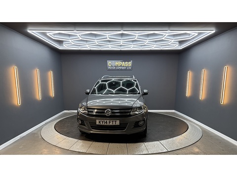 2.0 TDI BlueMotion Tech R-Line SUV 5dr Diesel Manual 4WD Euro 5 (s/s) (170 ps)
