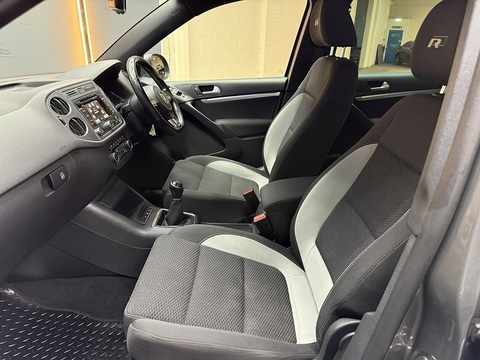 2.0 TDI BlueMotion Tech R-Line SUV 5dr Diesel Manual 4WD Euro 5 (s/s) (170 ps)