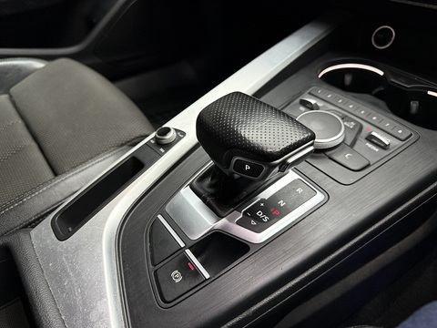 2.0 TDI S line Saloon 4dr Diesel S Tronic Euro 6 (s/s) (150 ps)