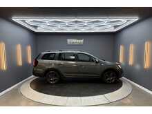 Dacia Logan MCV Stepway 1.5 dCi SE Summit Estate 5dr Diesel Manual Euro 6 (s/s) (90 ps) 