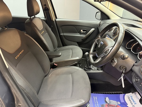 1.5 dCi SE Summit Estate 5dr Diesel Manual Euro 6 (s/s) (90 ps)