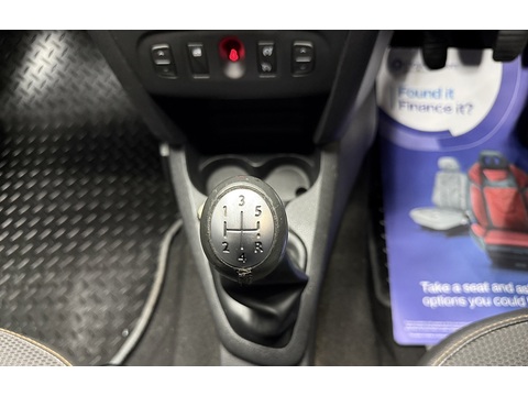 1.5 dCi SE Summit Estate 5dr Diesel Manual Euro 6 (s/s) (90 ps)