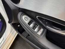 Mercedes-Benz C Class 2.1 C220d AMG Line Saloon 4dr Diesel 7G-Tronic+ Euro 6 (s/s) (170 ps) 