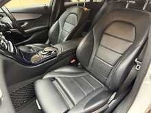 Mercedes-Benz C Class 2.1 C220d AMG Line Saloon 4dr Diesel 7G-Tronic+ Euro 6 (s/s) (170 ps) 