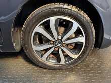 Citroen C1 1.2 PureTech Flair Hatchback 5dr Petrol Manual Euro 6 (82 ps) 