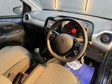 Citroen C1 1.2 PureTech Flair Hatchback 5dr Petrol Manual Euro 6 (82 ps) 