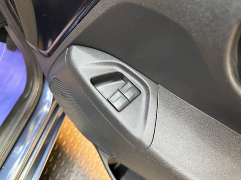1.2 PureTech Flair Hatchback 5dr Petrol Manual Euro 6 (82 ps)