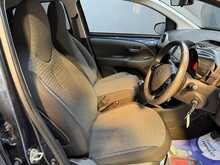 Citroen C1 1.2 PureTech Flair Hatchback 5dr Petrol Manual Euro 6 (82 ps) 