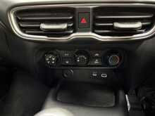 Nissan Juke 1.0 DIG-T Acenta Premium SUV 5dr Petrol Manual Euro 6 (s/s) (114 ps) 