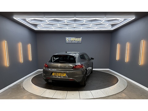 2.0 TDI BlueMotion Tech R-Line Hatchback 3dr Diesel Manual Euro 5 (s/s) (Leather, Nav) (140 ps)